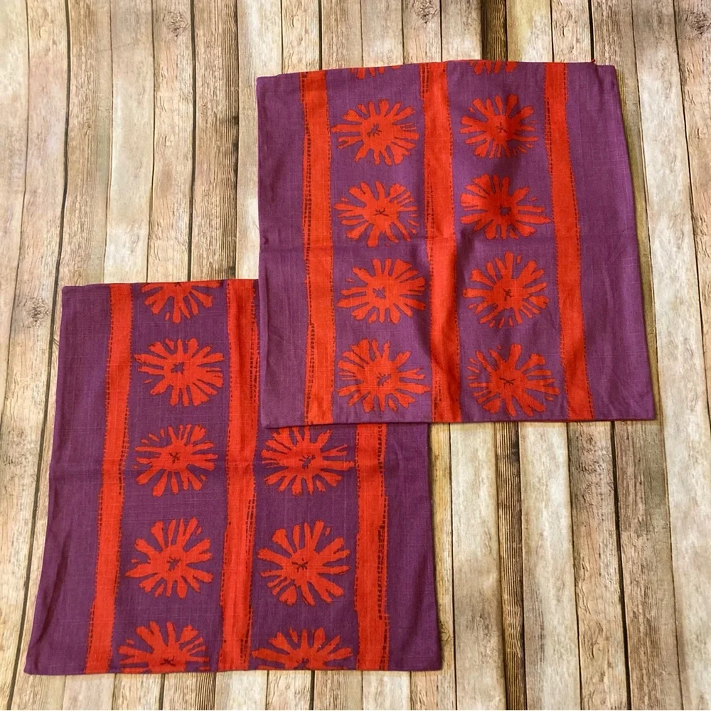IKEA Lappljung Red and Purple Floral Pattern 20”X20” zippered pillow cases
